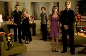 Twilight Saga New Moon : Nuove foto del film I Cullen per i 18 ani di Bella Swan