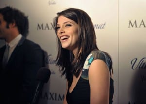 Ashley Greene: le foto del Party di Maxim
