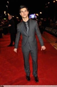 New moon i protagonisti incontrano i fan in inghilterra 076 normal