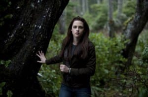 Twilight Saga New Moon : Nuove foto del film Kristen Stewart interpreta Bella Swan nel Bosco