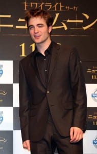 Chris Weitz e Robert Pattison a Tokyo