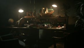 La scrivania di Dylan Dog in "Dead of Night"