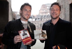 Russell Crowe e Totti