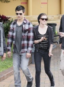 Taylor Lautner e Kristen Stewart03