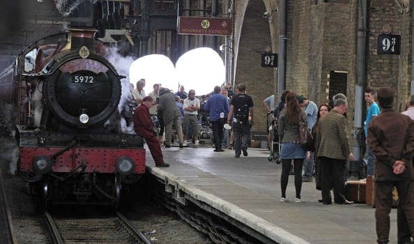 harry potter stars arrive on deathly hallows set 1