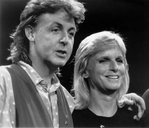 Paul McCartney e la moglie Linda