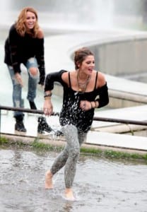 Miley cyrus douglas booth wet and wild 27 500x718