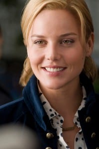 M 429rv2 Abbie Cornish stars in Relativity Media's LIMITLESS.