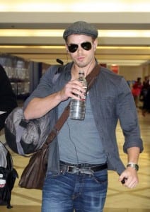 Kellan Lutz01