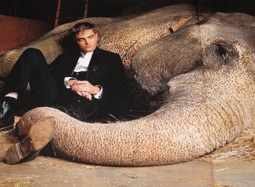 Robert Pattinson in Water for Elephants