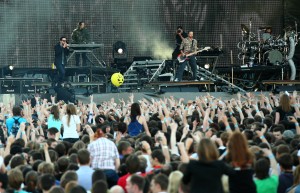 TRANSFORMERS 3: DARK OF THE MOON Linkin Park concert at Red Square
