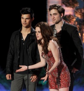 MTV Movie Awards 2011 Pattinson Stewart Lautner