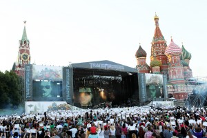 TRANSFORMERS 3: DARK OF THE MOON Linkin Park concert at Red Square