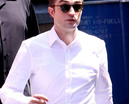 Robert Pattinson10