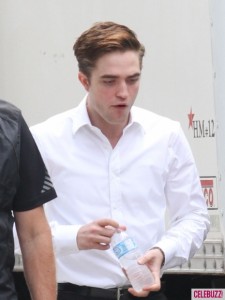 Robert Pattinson14