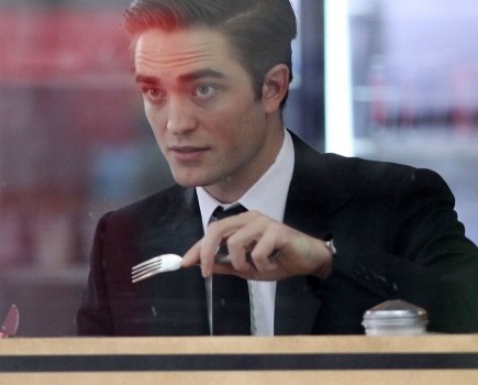 Robert Pattinson19