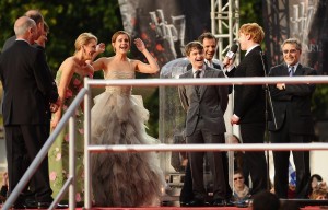 Gli attori insieme a J. K. Rowling