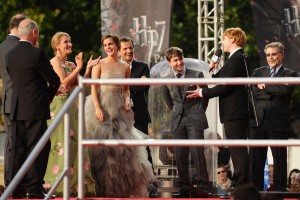 J. K. Rowling con il cast di Harry Potter
