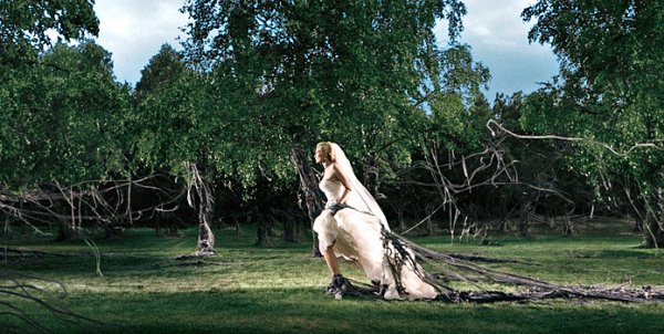 melancholia movie image kirsten dunst 2