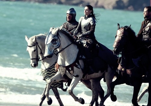 kristen stewart chris hemsworth snow white and the huntsman3