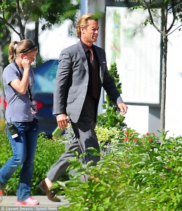 Guy Pearce iron man 3 set dailymail