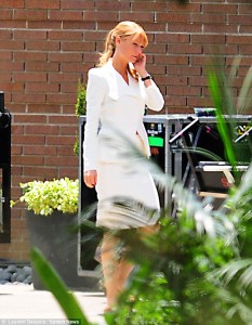 Gwyneth paltrow iron man 3 set dailymail