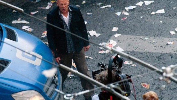 a good day to die hard bruce willis 09