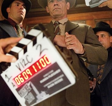 gangster squad brolin clapperboard