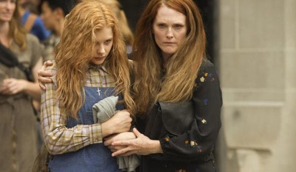 carrie chloe moretz julianne moore