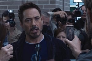 Robert Downey Jr. è ancora una volta Tony Stark in Iron Man 3