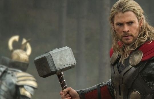 thor chris hemsworth