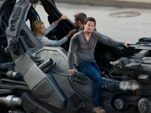 Mark Wahlberg sul set di "Transformers: Age of Extinction".