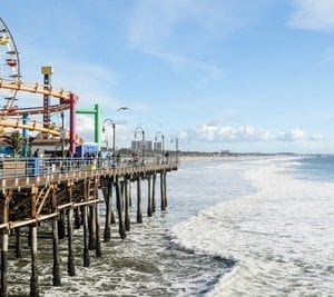 Una passeggiata in riva al mare