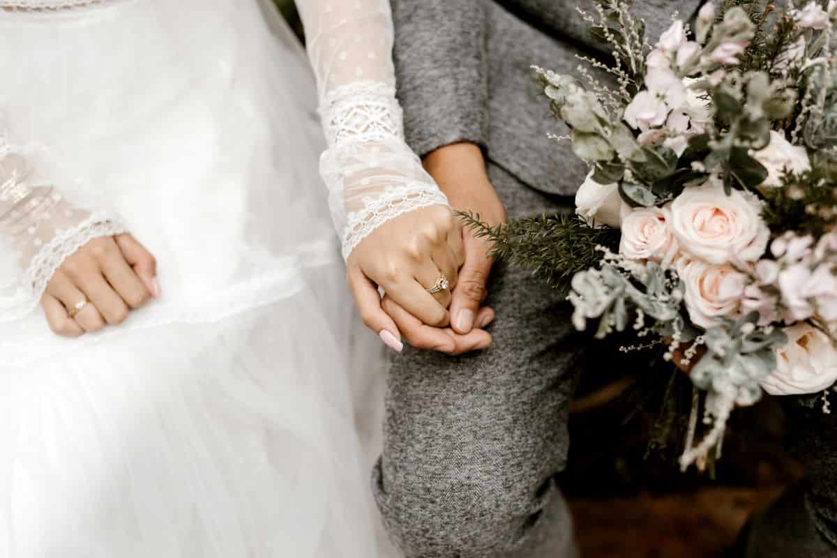 coppia tv si sposa