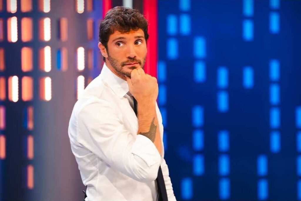 Stefano De Martino, arriva il fermo Rai