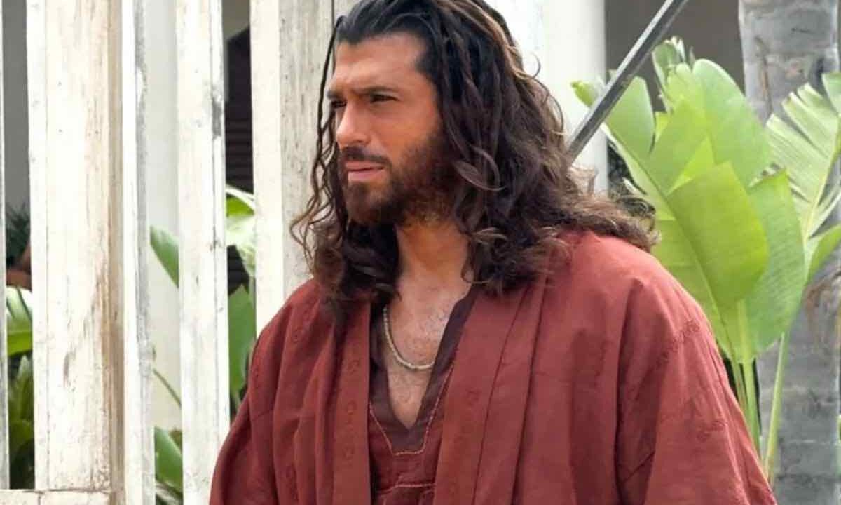 can yaman cambia look