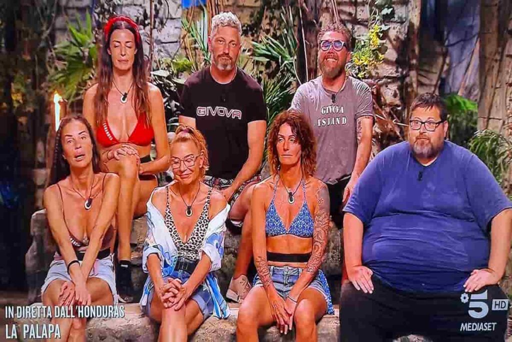 cachet naufraghi isola dei famosi