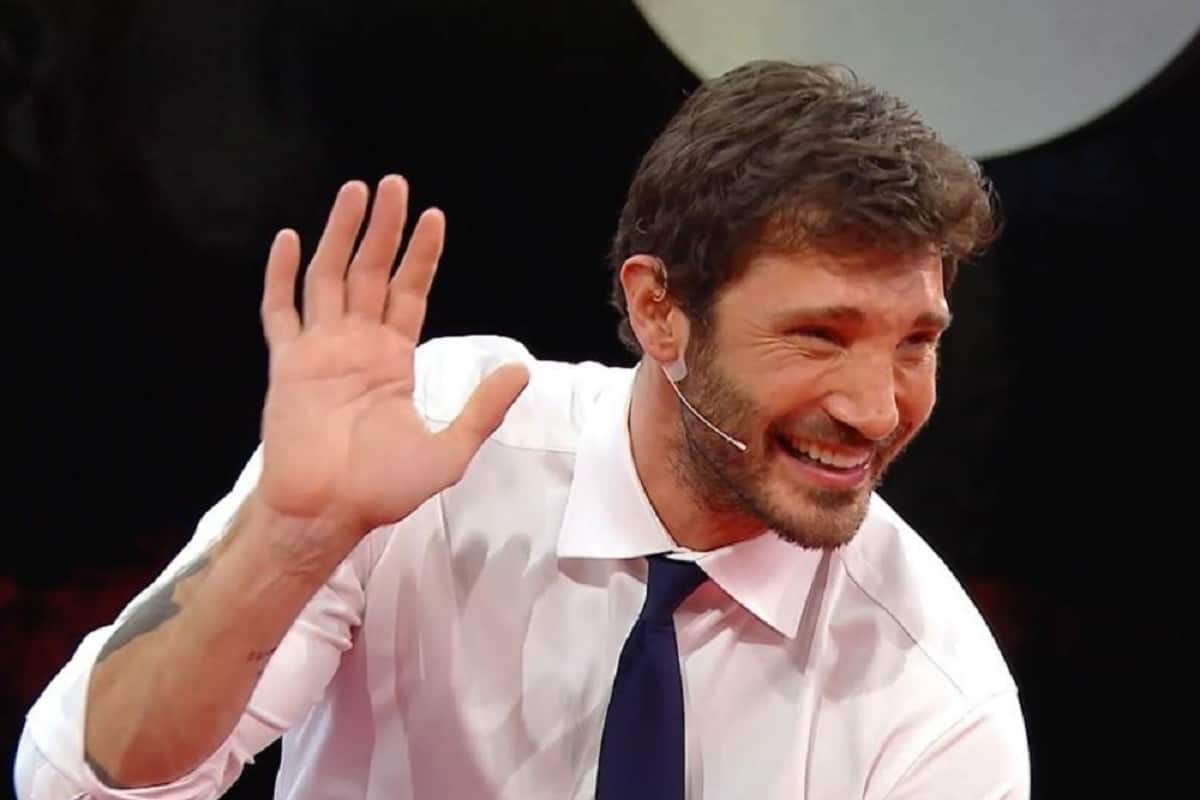 stefano de martino nuovo show rai