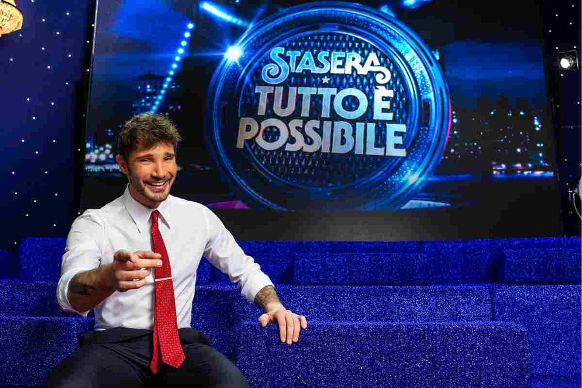 Stefano De Martino, arriva il fermo Rai
