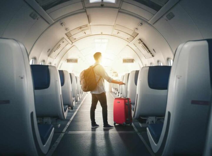 viaggio aereo in piedi