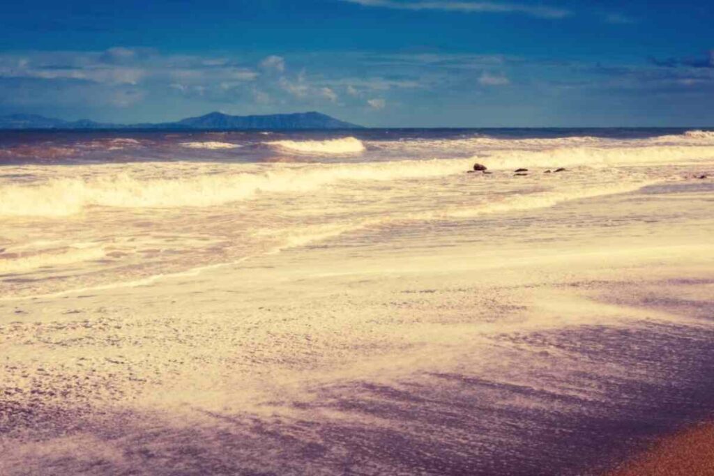 Brolo, mare cristallino