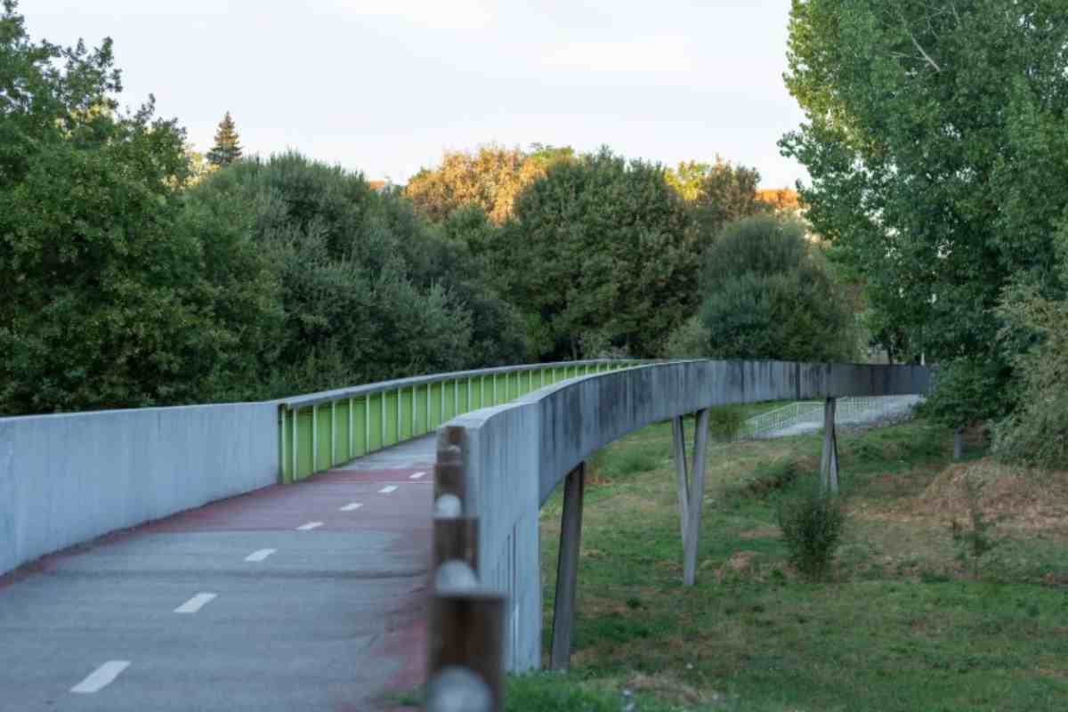 Percorso ciclopedonale in Lombardia