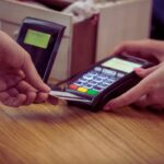 Paghi al bancomat? Se non fai così, i tuoi soldi sono a rischio