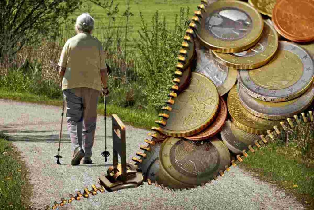 Allarme pensioni, 300 euro al mese dopo i 70 anni