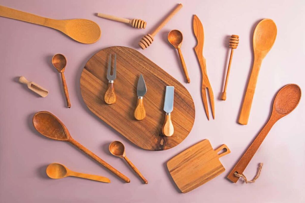 come pulire gli utensili da cucina
