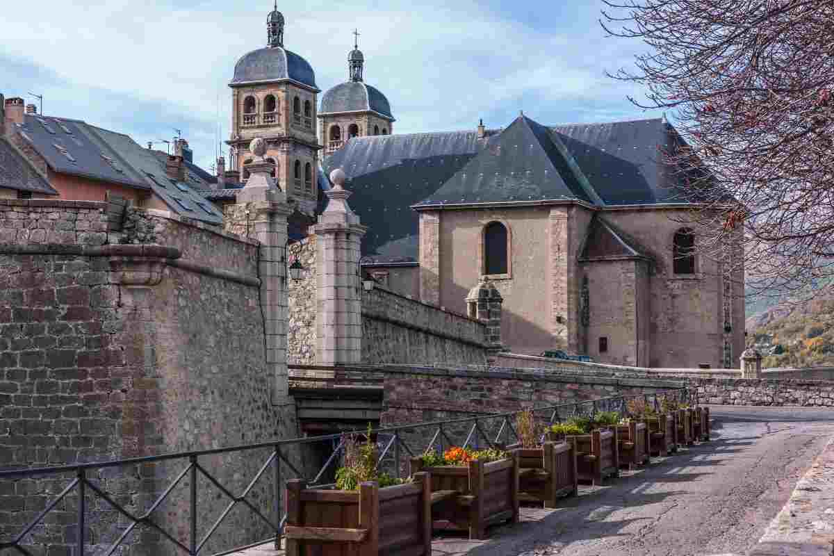 Briançon a novembre scopri la città più alta d'europa: Briançon