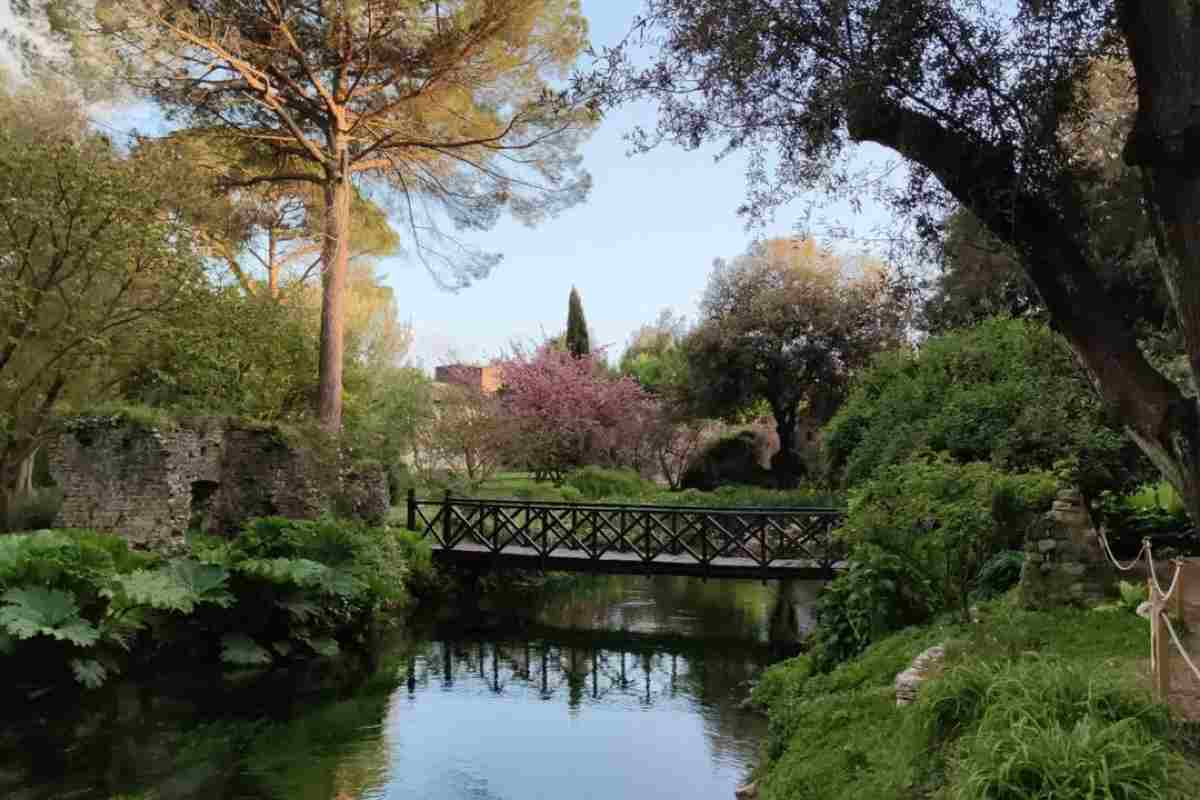 Giardini di Ninfa Latina Giardini di Ninfa Latina