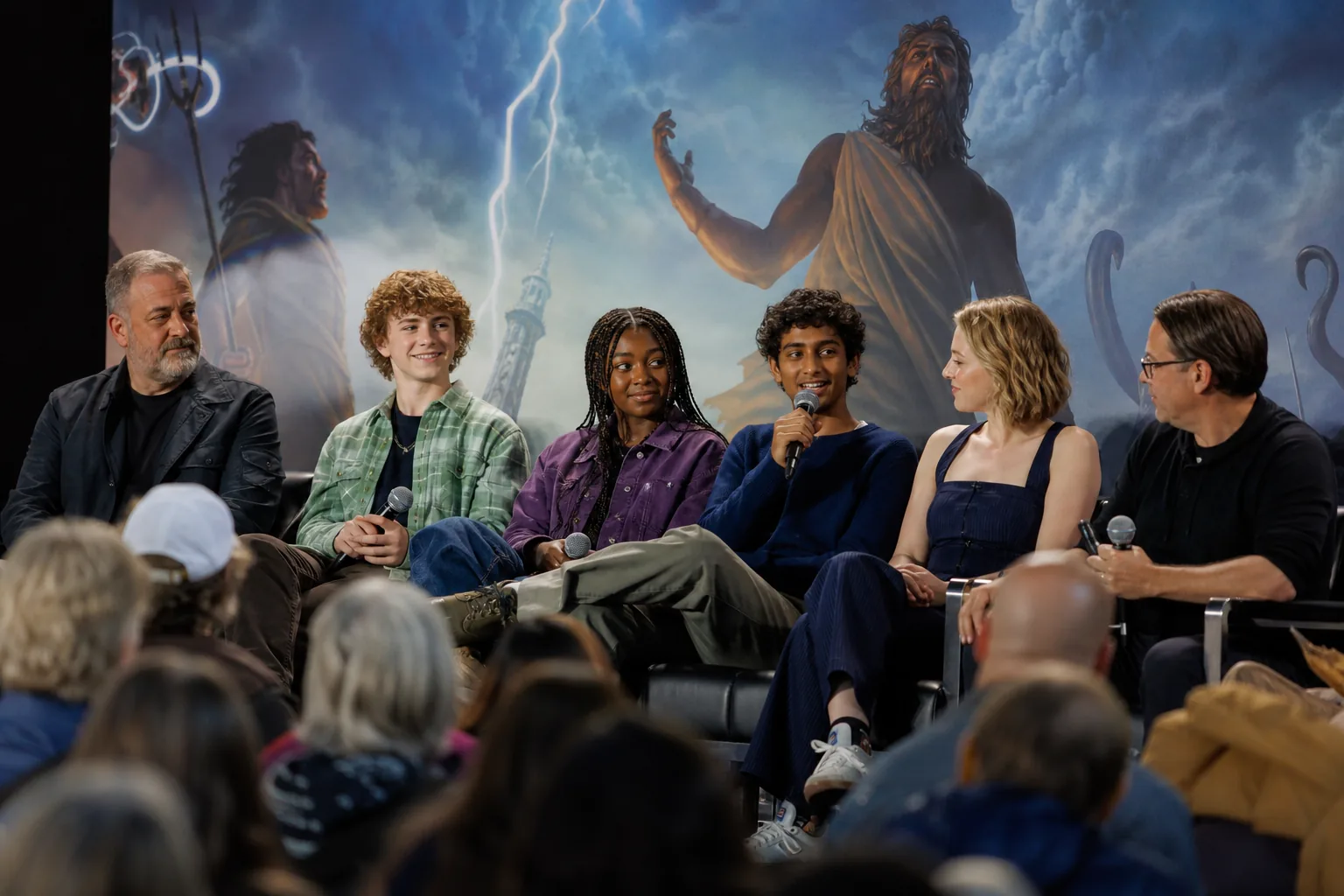 Percy Jackson e gli dei dell'Olimpo 3 a Lucca Comics: il cast svela scene inedite e La maledizione del Titano